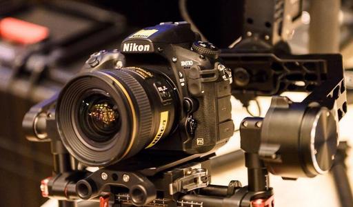 �V������Ƭ�Ĕz